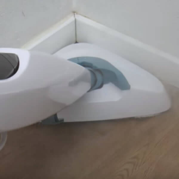 Elimina lo sporco dagli angoli più difficili