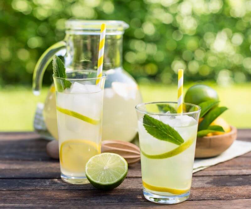 limonata spremuta di limoni spremiagrumi elettrico vintage ariete 413